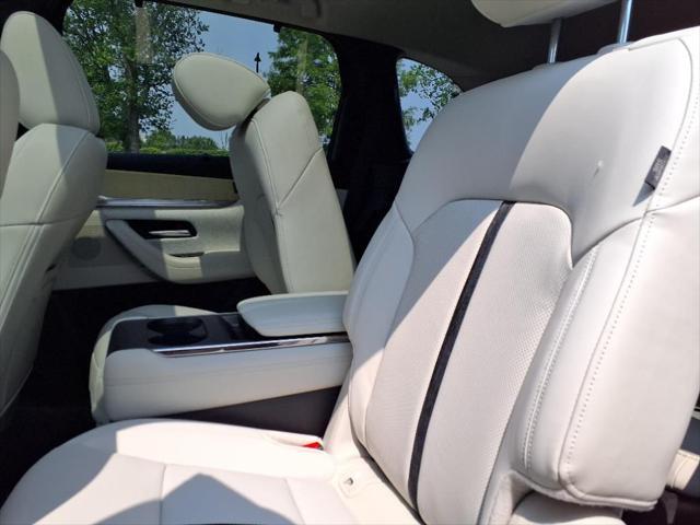 new 2025 Mazda CX-90 car, priced at $57,473