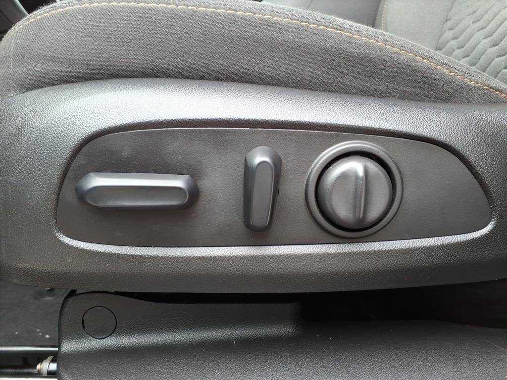 used 2020 Chevrolet Equinox car, priced at $16,000