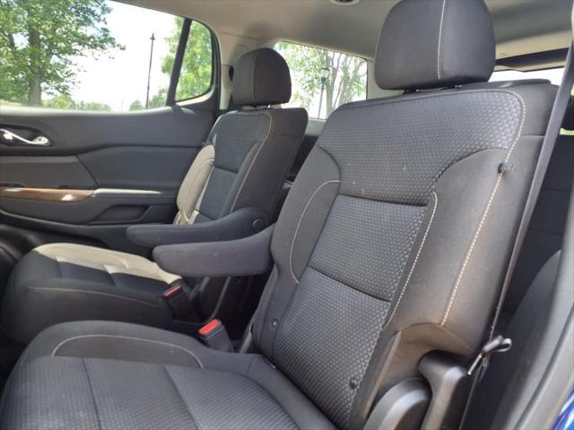 used 2023 GMC Acadia car, priced at $28,863