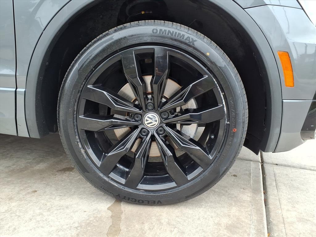used 2021 Volkswagen Tiguan car, priced at $19,500