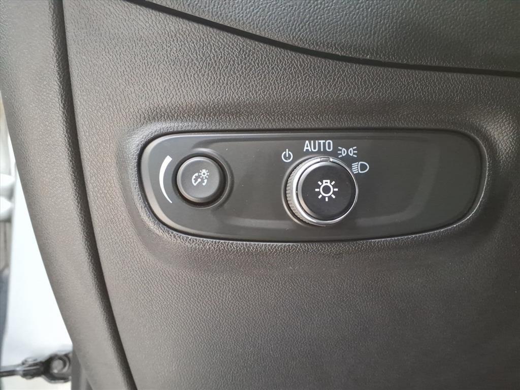 used 2021 Chevrolet Equinox car, priced at $19,500