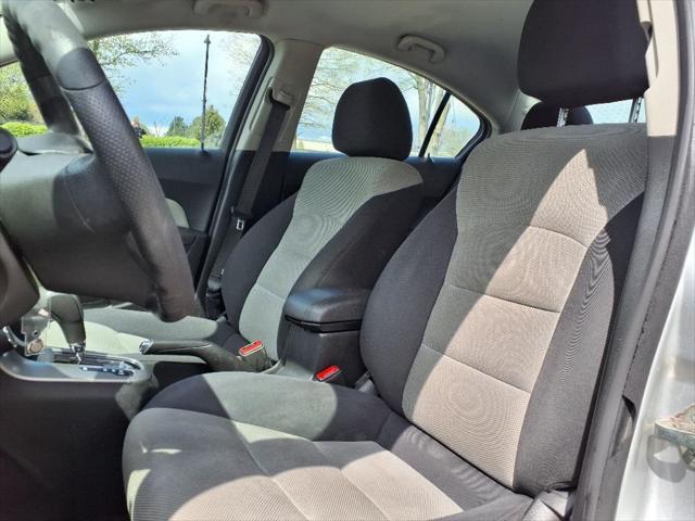 used 2014 Chevrolet Cruze car, priced at $6,378