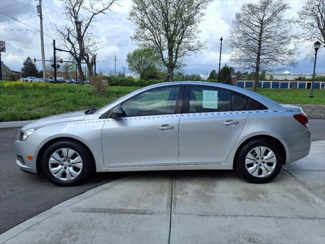 used 2014 Chevrolet Cruze car, priced at $6,378