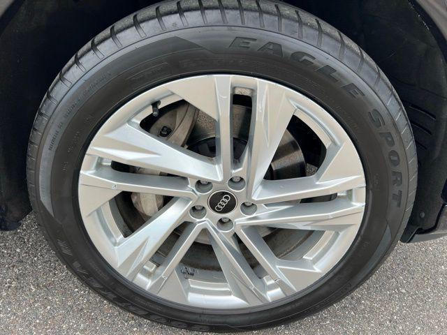 used 2021 Audi Q7 car, priced at $28,995