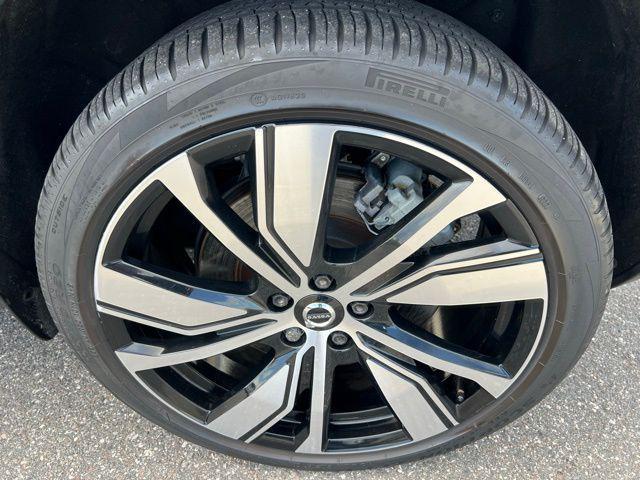 used 2021 Volvo XC40 Recharge Pure Electric car, priced at $24,490