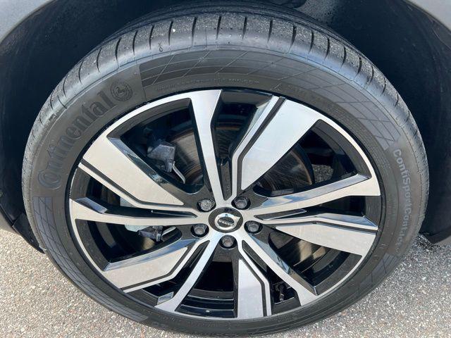 used 2021 Volvo XC40 Recharge Pure Electric car, priced at $24,490