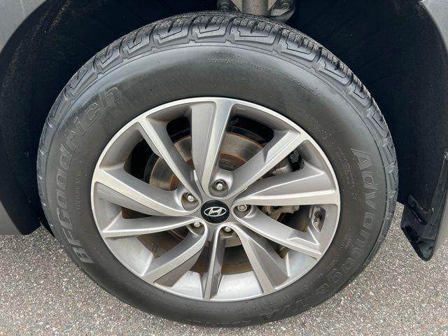 used 2020 Hyundai Santa Fe car, priced at $20,490