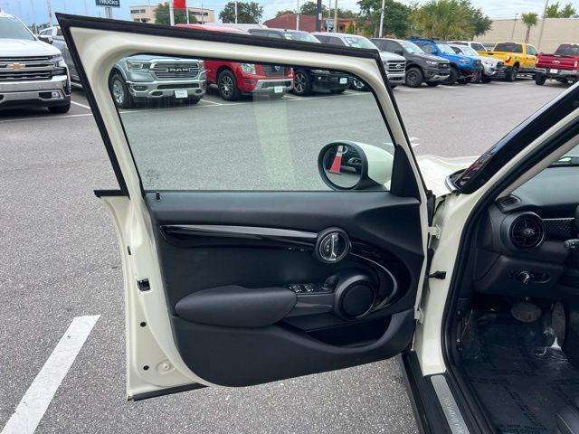 used 2020 MINI Hardtop car, priced at $18,795