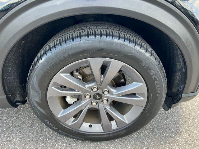 used 2022 Ford Explorer car, priced at $28,495