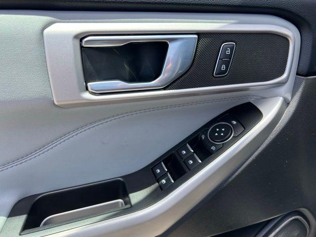 used 2022 Ford Explorer car, priced at $28,495