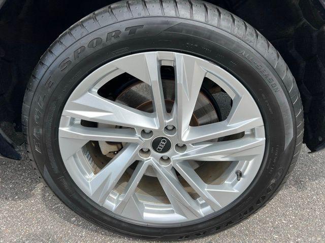 used 2021 Audi Q7 car, priced at $29,990