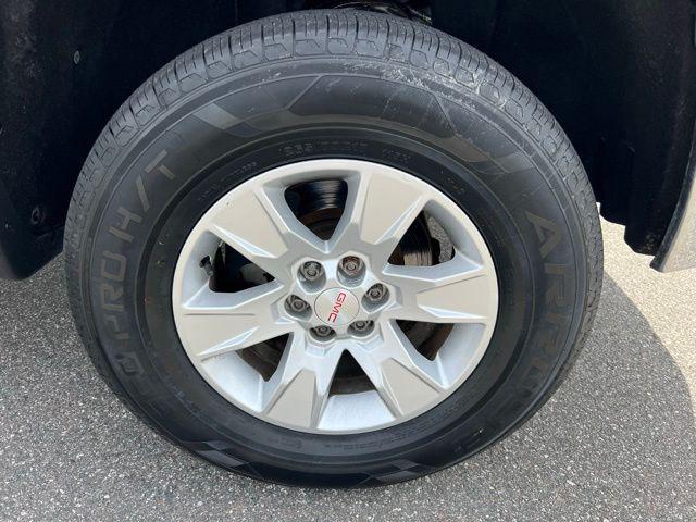 used 2016 GMC Sierra 1500 car, priced at $15,490