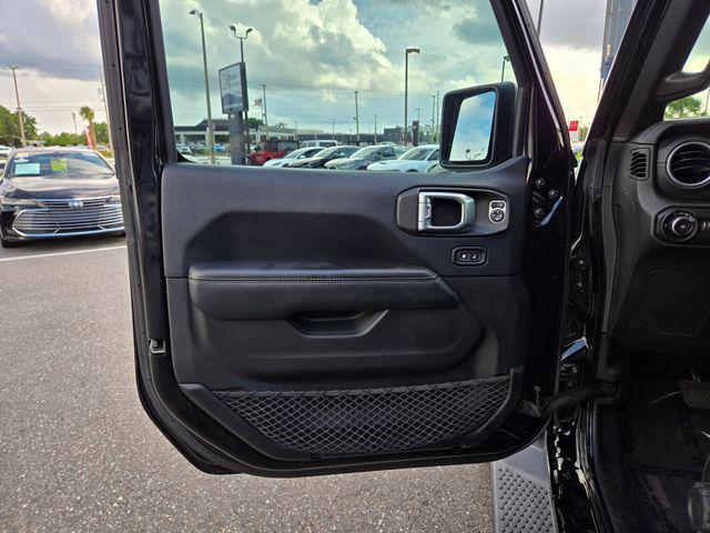 used 2018 Jeep Wrangler Unlimited car, priced at $22,490