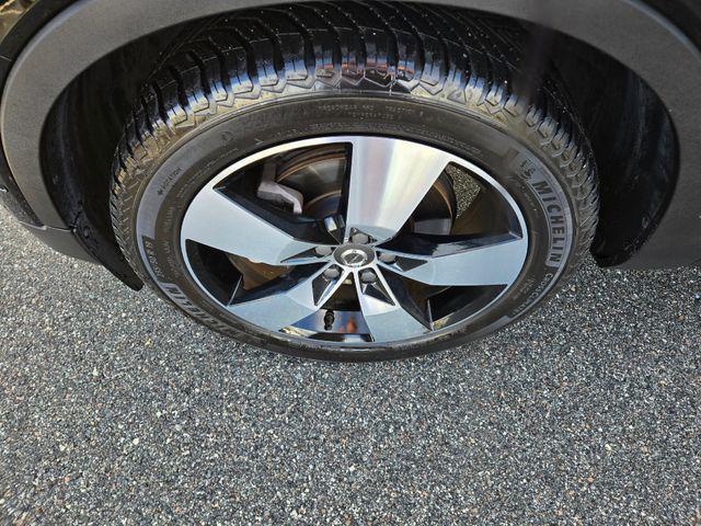 used 2019 Volvo XC40 car, priced at $20,888
