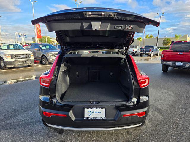 used 2019 Volvo XC40 car, priced at $20,888