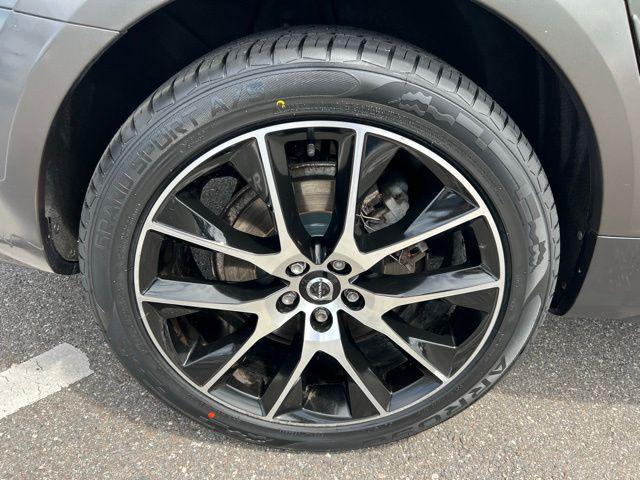 used 2020 Volvo V90 Cross Country car, priced at $29,990