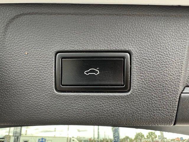 used 2019 Volkswagen Atlas car, priced at $20,490