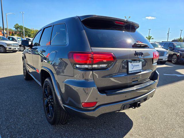 used 2017 Jeep Grand Cherokee car, priced at $15,490