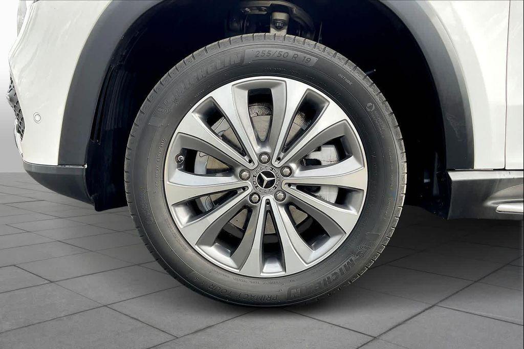 used 2020 Mercedes-Benz GLE 350 car, priced at $26,454