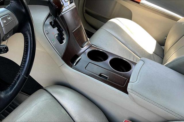 used 2009 Toyota Venza car, priced at $10,000