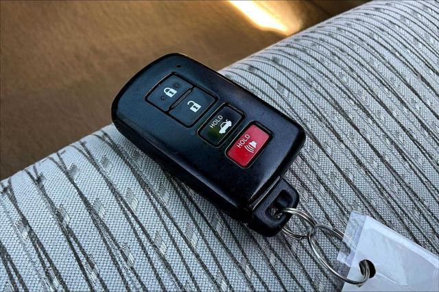 used 2012 Toyota Camry Hybrid car, priced at $12,500