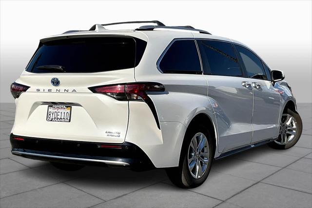 used 2022 Toyota Sienna car, priced at $45,366