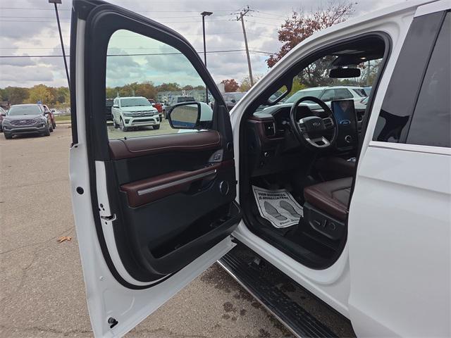 used 2022 Ford Expedition car, priced at $55,962