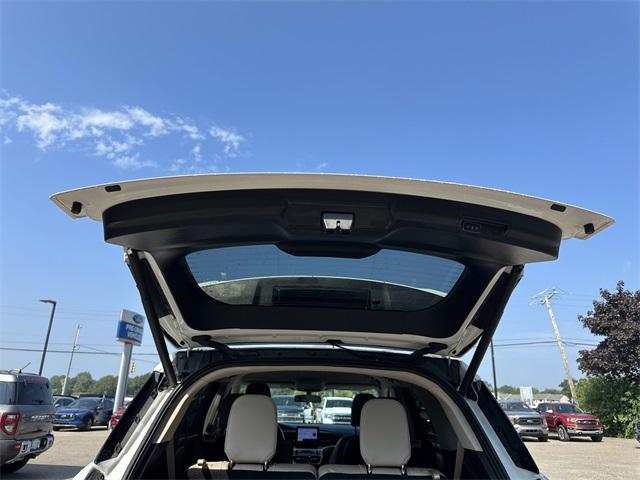 used 2022 Ford Explorer car, priced at $28,889