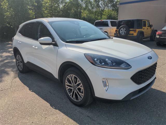 used 2022 Ford Escape car, priced at $24,402