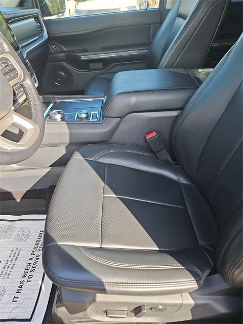 used 2022 Ford Expedition car, priced at $43,997