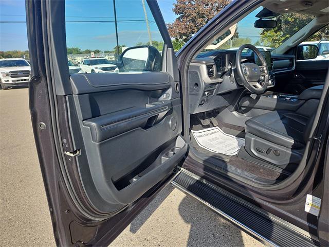 used 2022 Ford Expedition car, priced at $43,997