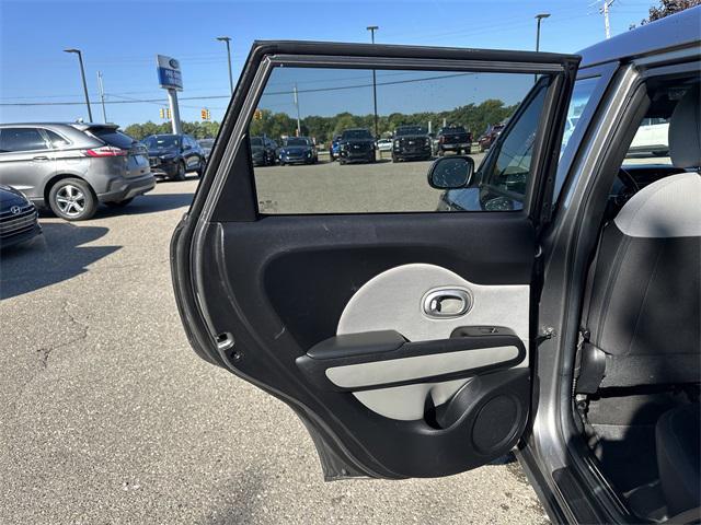 used 2016 Kia Soul car, priced at $8,642
