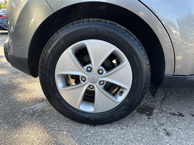 used 2016 Kia Soul car, priced at $8,642