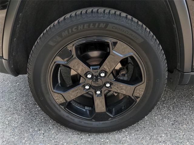 used 2019 Jeep Grand Cherokee car, priced at $21,321