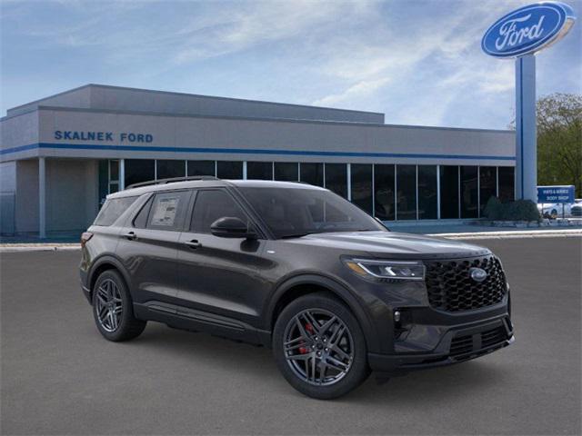 new 2025 Ford Explorer car, priced at $45,925