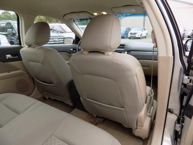 used 2010 Ford Fusion car