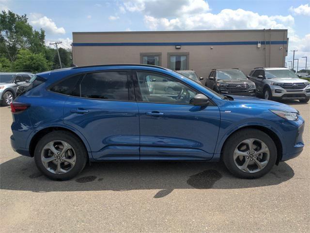 used 2023 Ford Escape car, priced at $25,325