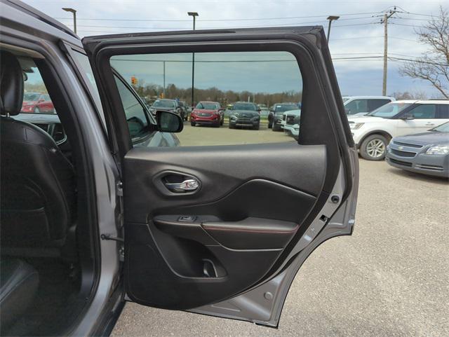 used 2020 Jeep Cherokee car, priced at $22,047