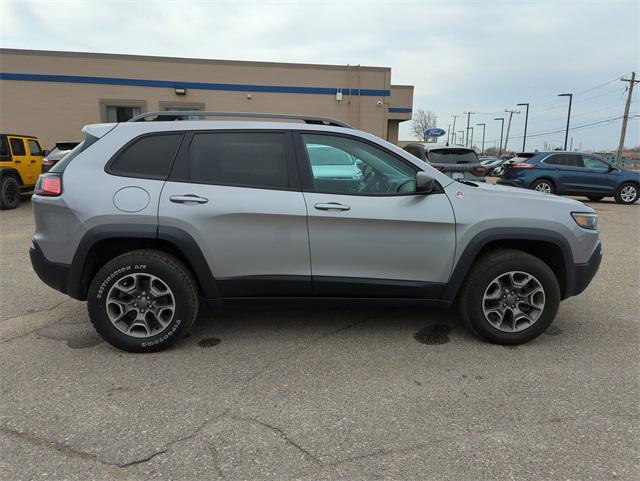 used 2020 Jeep Cherokee car, priced at $22,047