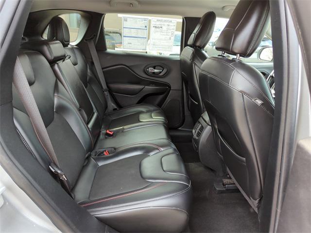 used 2020 Jeep Cherokee car, priced at $22,047