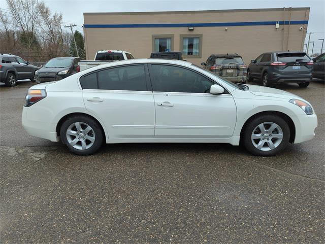 used 2008 Nissan Altima car, priced at $6,300
