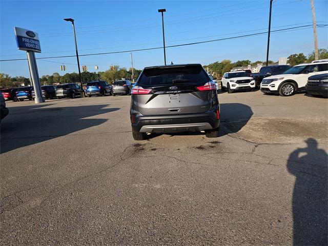 used 2022 Ford Edge car, priced at $25,012