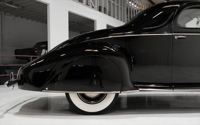 used 1939 Lincoln Zephyr car, priced at $169,900