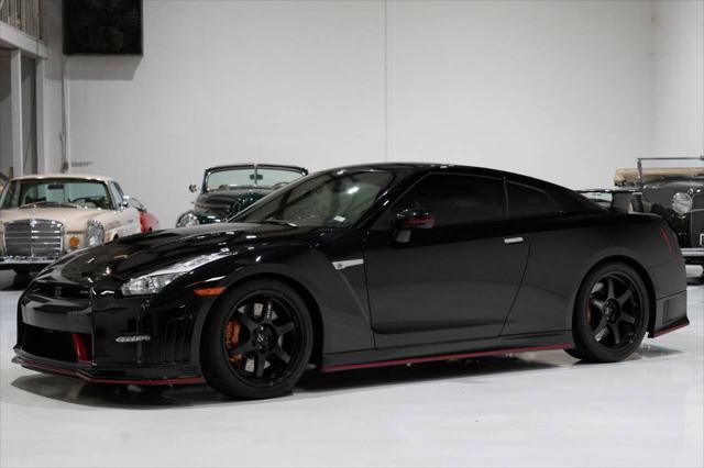 used 2016 Nissan GT-R car, priced at $169,900