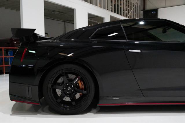 used 2016 Nissan GT-R car, priced at $169,900