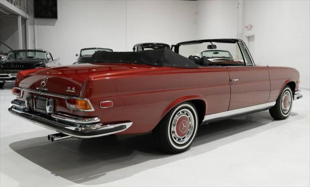 used 1971 Mercedes-Benz 280SE car, priced at $329,900