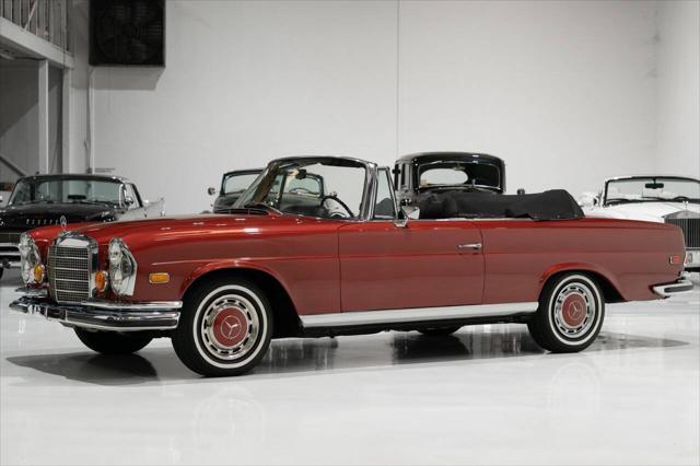 used 1971 Mercedes-Benz 280SE car, priced at $329,900
