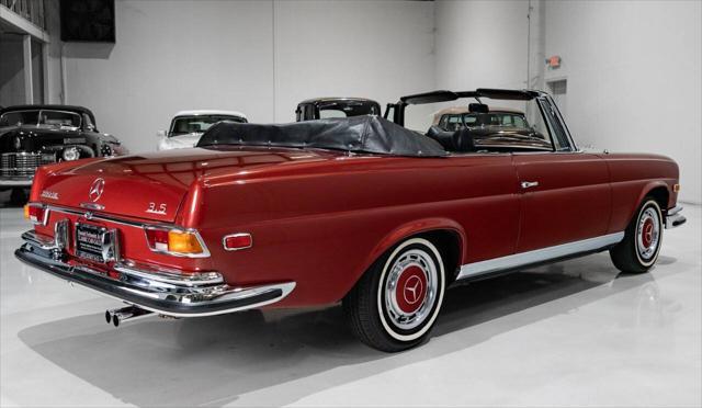 used 1971 Mercedes-Benz 280SE car, priced at $329,900