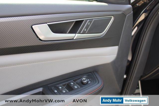 new 2025 Volkswagen Atlas car, priced at $47,652