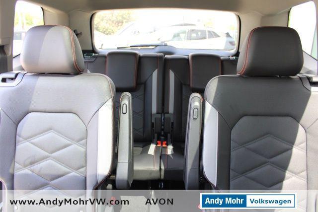 new 2025 Volkswagen Atlas car, priced at $47,652